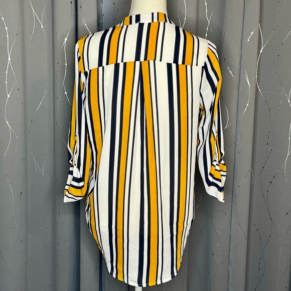 Lush Blouse Size Small - Picture 4 of 8